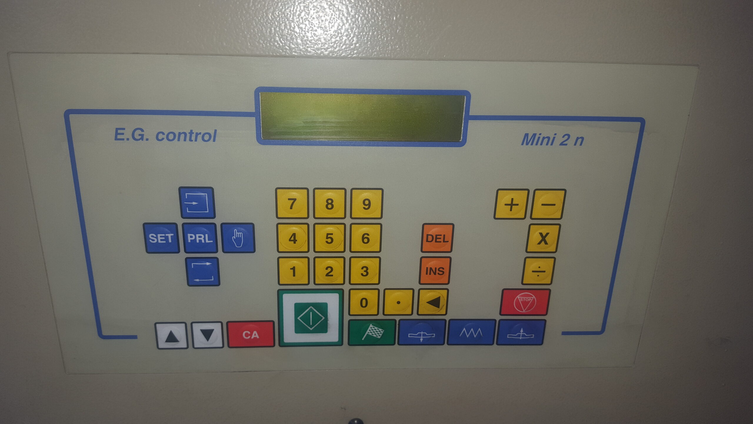 TAGLIACARTE TOSINGRAF MACHINERY EG CONTROL - Image 2